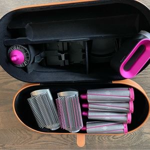 Dyson Airwrap Pieces